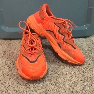 Size 14 adidas ozweego